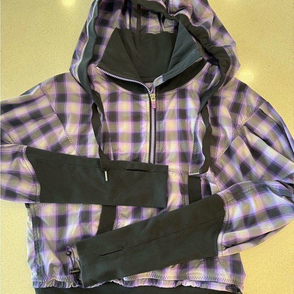 LULULEMON Run: Reflection Pullover running jacket cropped 6 - Picture 7 of 7